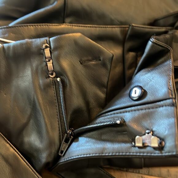 Lucy Paris Faux Leather Paperbag High Waist Ankle Pants Black NEW Large - Picture 8 of 9